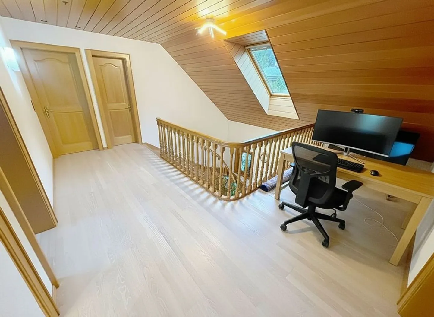 Exceptional House - Autonomous, Rentable and Renovated with Refinement 20 min from E - Photo 13 of 13