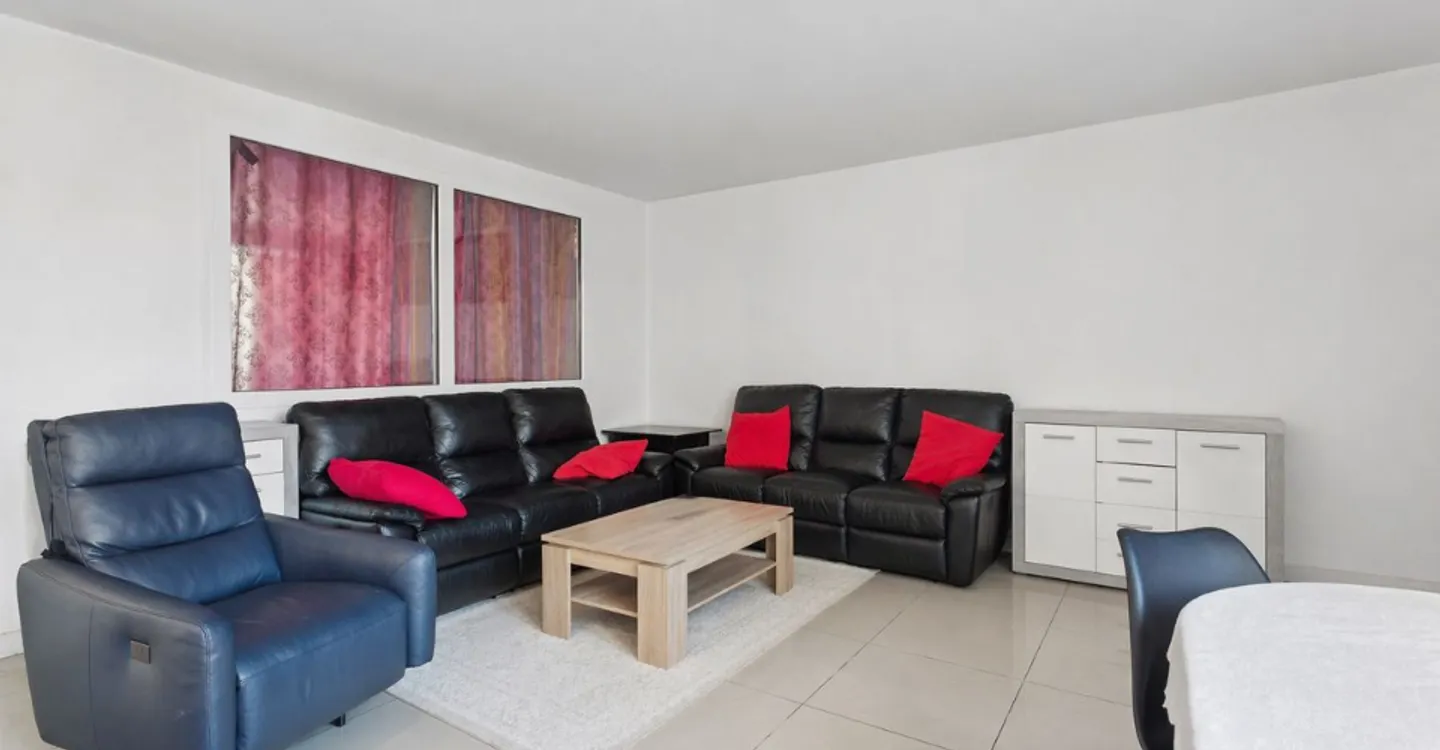 Appartamento di 2,5 locali idealmente situato a Lucens - Foto 1 di 5