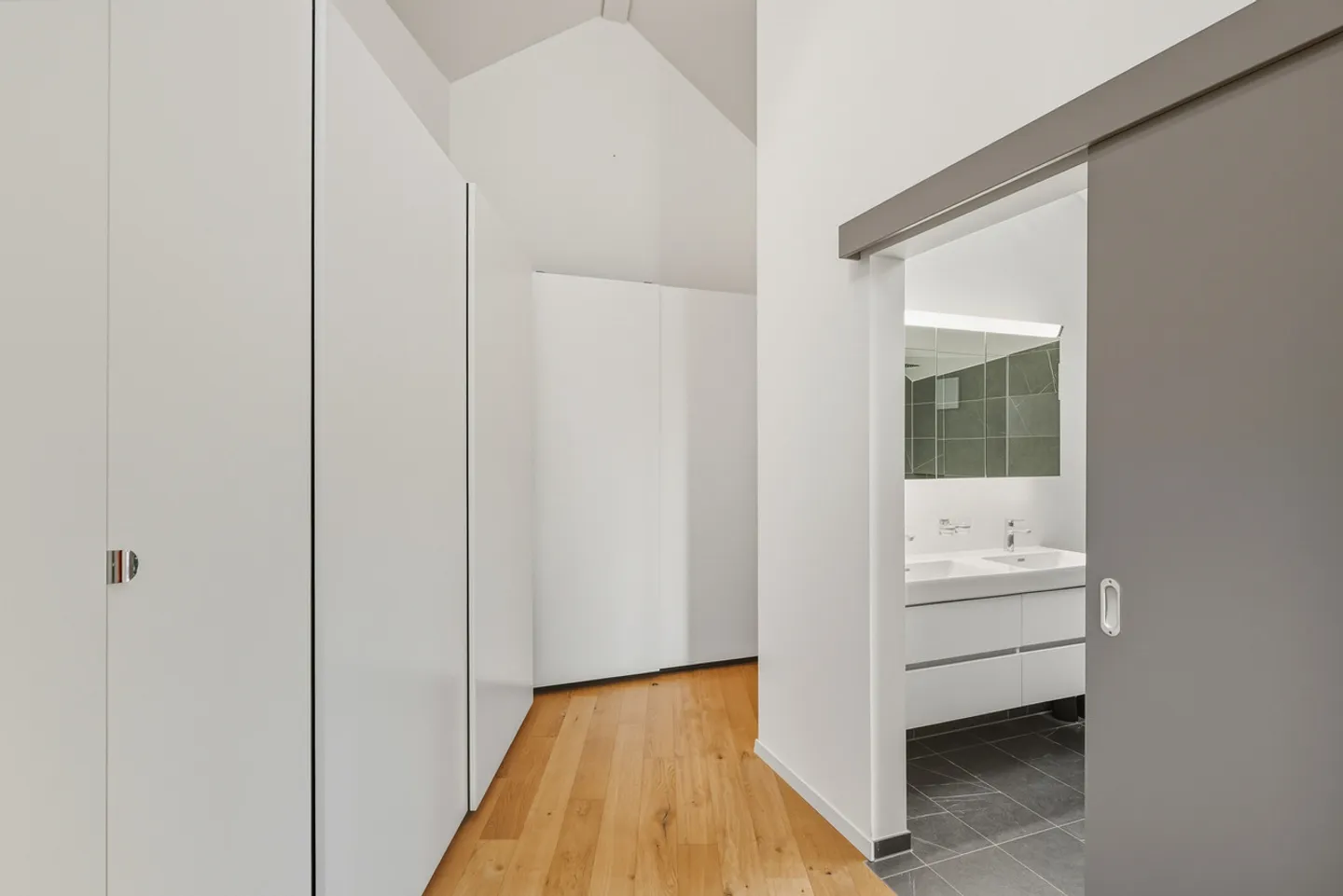 Hochwertige schlüsselfertige Villa nur 15 Minuten von Lausanne entfernt - Foto 9 von 10