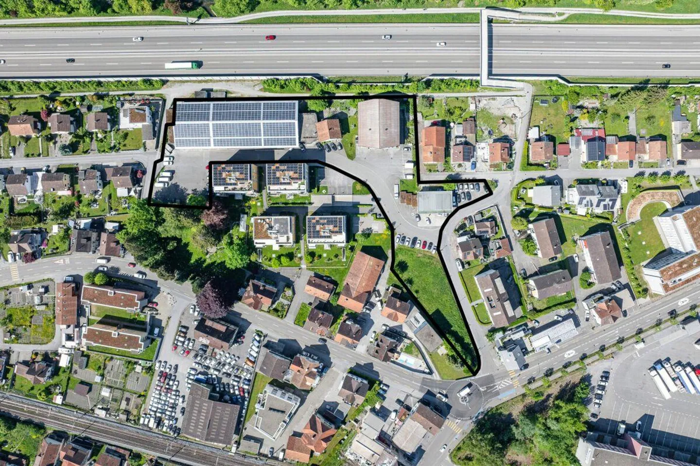 Commercial Area with 8,081 m2 - Photo 2 of 10