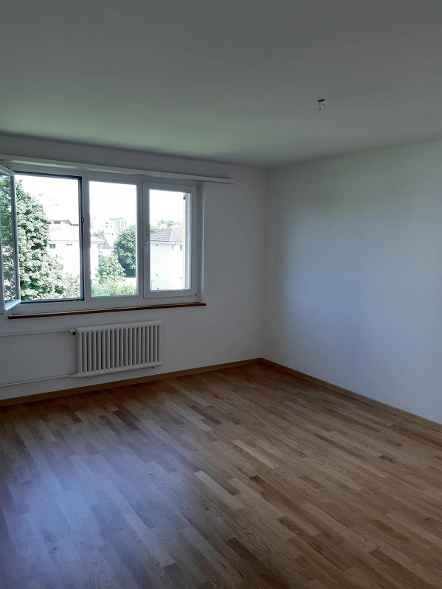 Appartamento conveniente di 5 ½ stanze a Niederuzwil - Foto 12 di 12