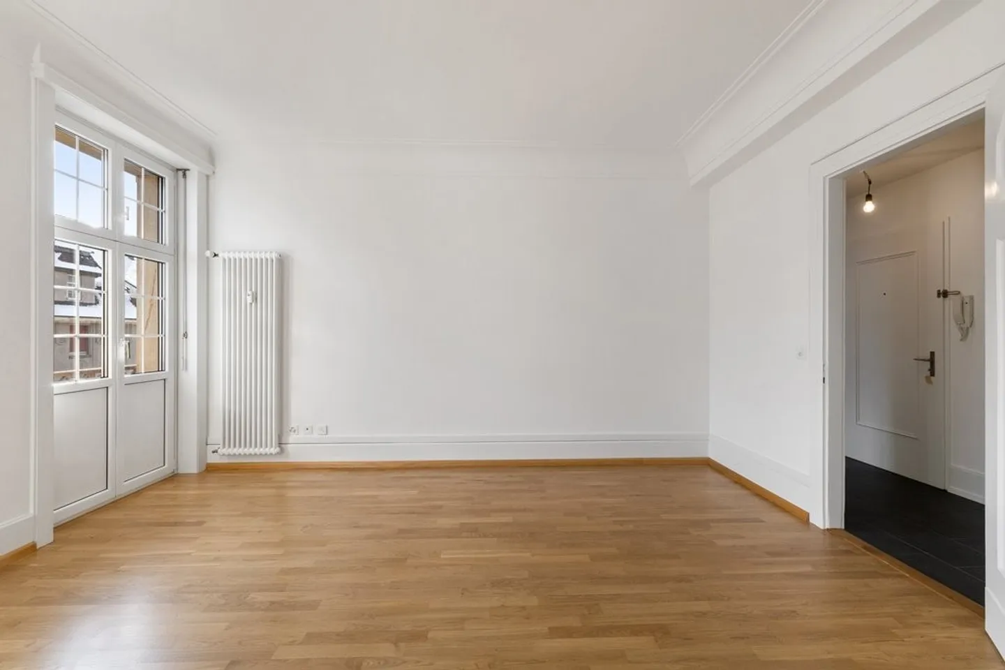 Vivere in una posizione privilegiata: Luminoso appartamento di 5 stanze - Foto 6 di 10