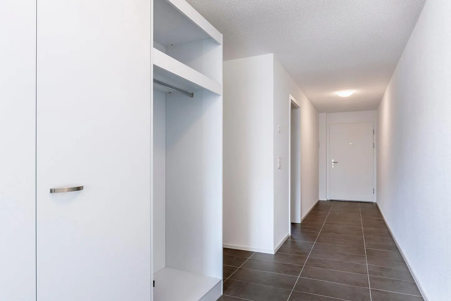 Central Living in Konolfingen - Photo 3 of 8