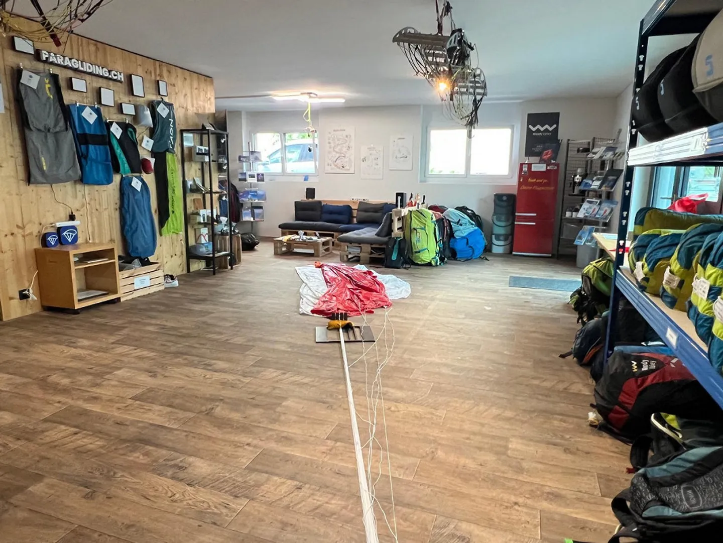 Espace commercial central Goldau - Photo 4 sur 9