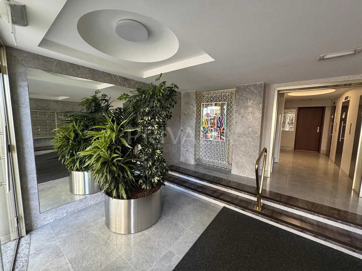 Exklusiv - 2,5-Zimmer-Wohnung mit Balkon und atemberaubendem Blick... - Foto 6 von 7