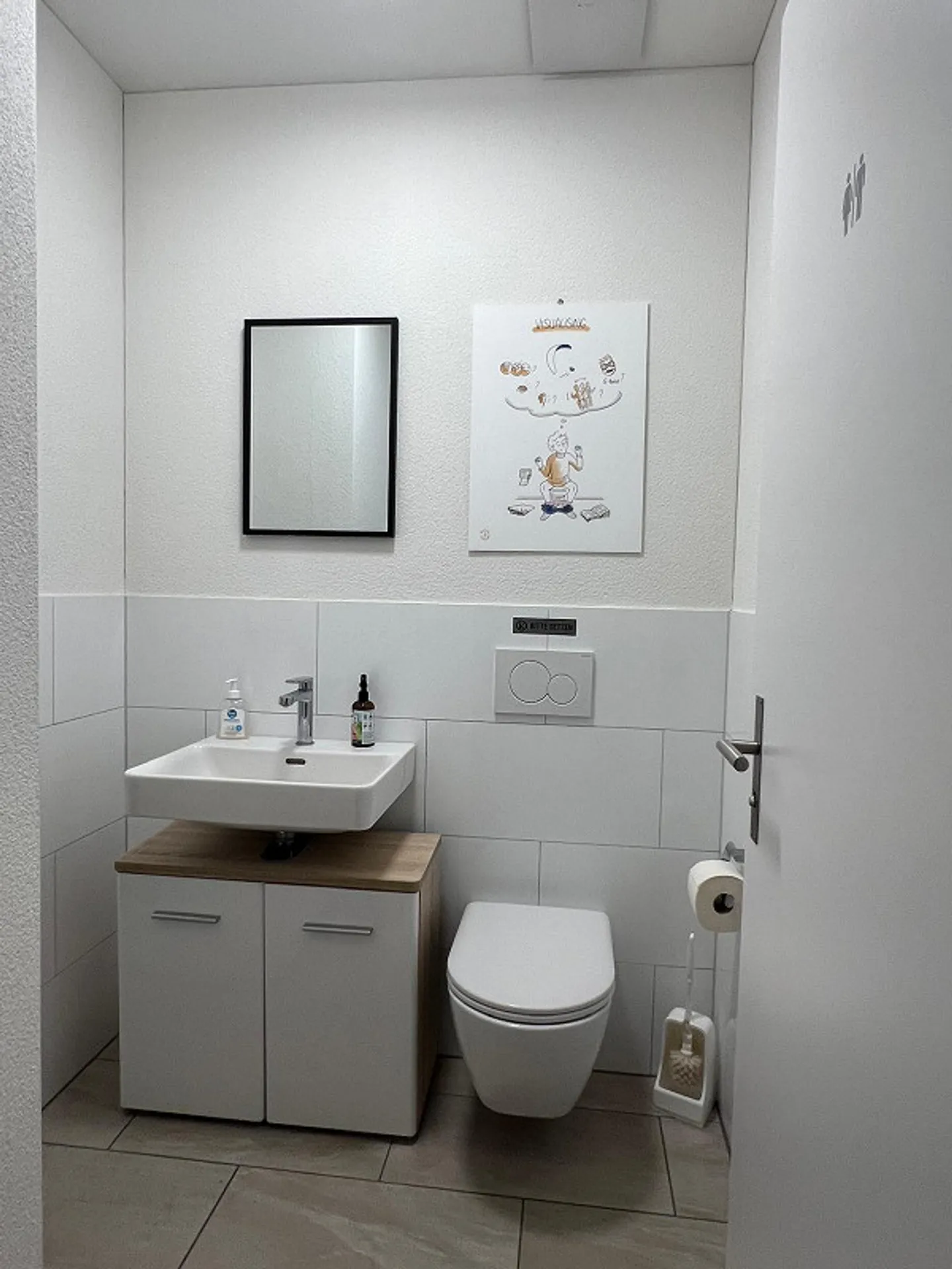 Espace commercial central Goldau - Photo 7 sur 9