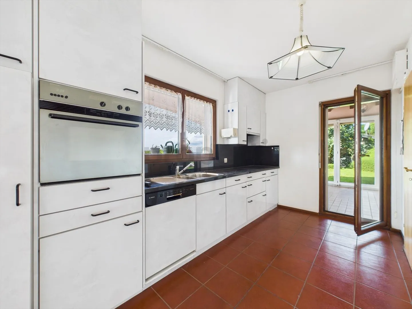 «Elegante villa di 7,5 locali in posizione privilegiata a Vacallo» - Foto 6 di 13