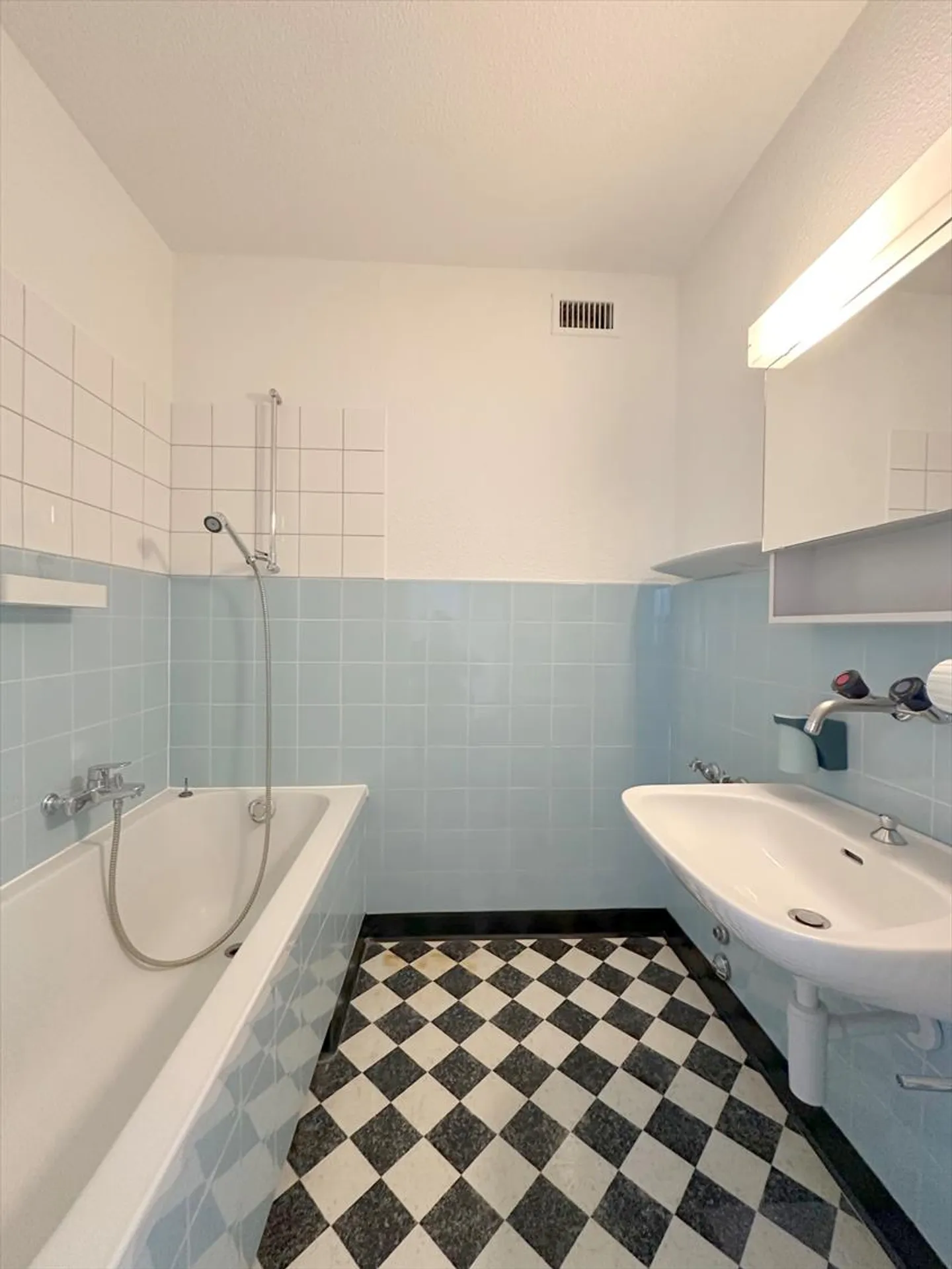 4-room apartment - Photo 11 of 13