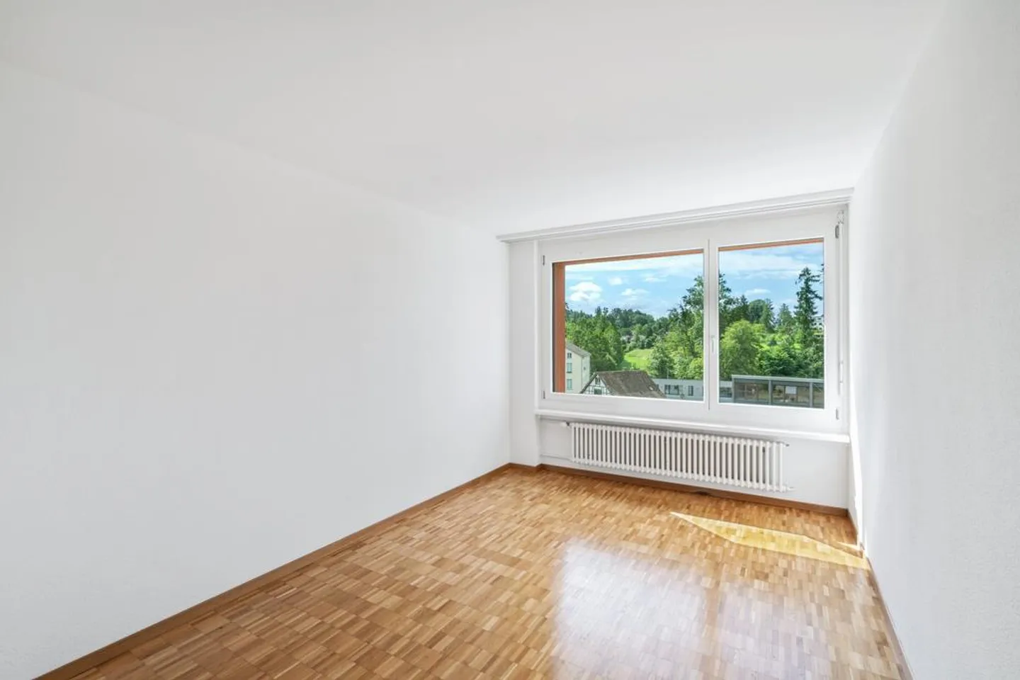 Appartement familial dans un emplacement calme - Photo 5 sur 7