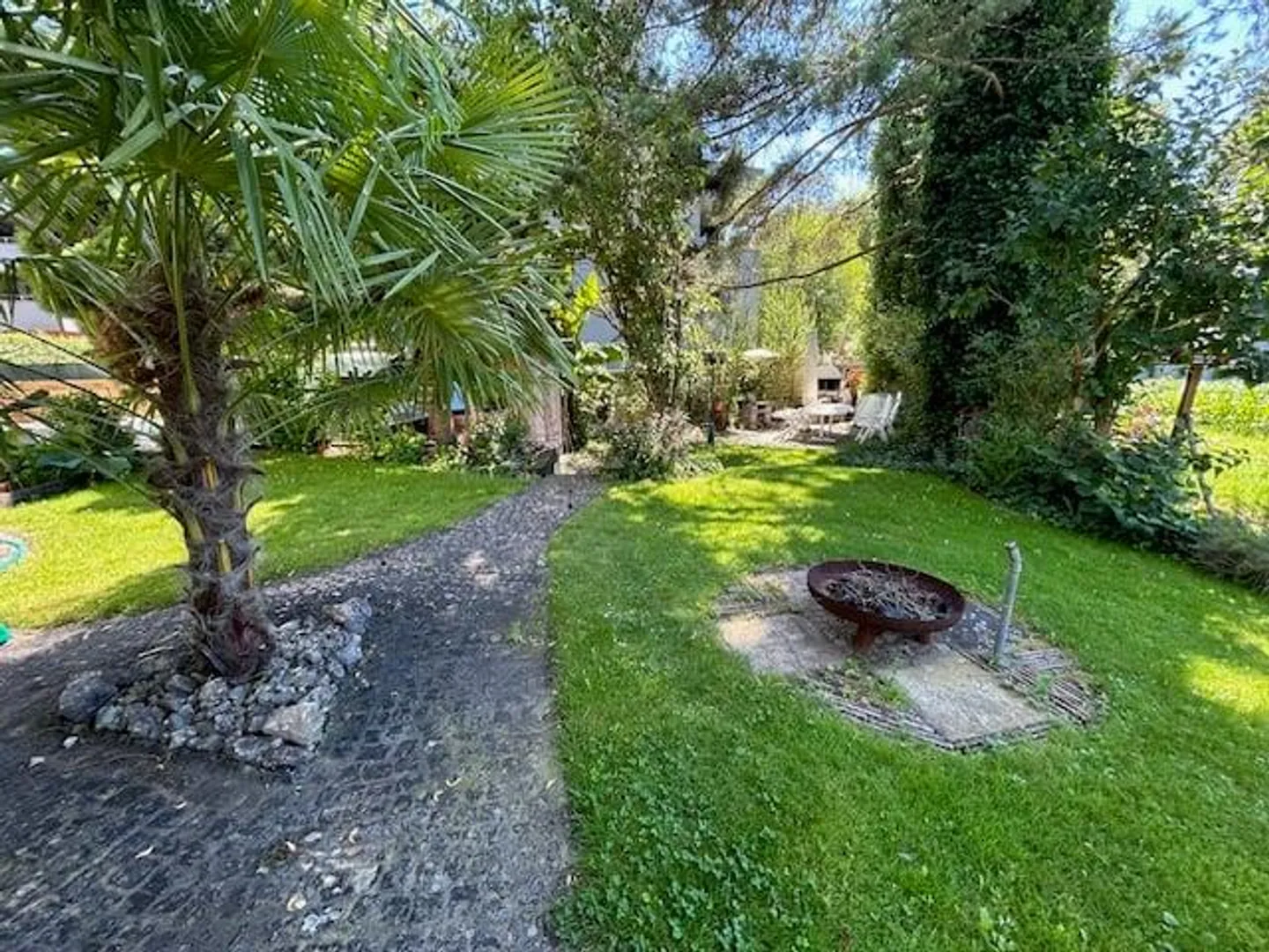 Belle appartement ancien de 4,5 pièces avec parking - Photo 5 sur 5