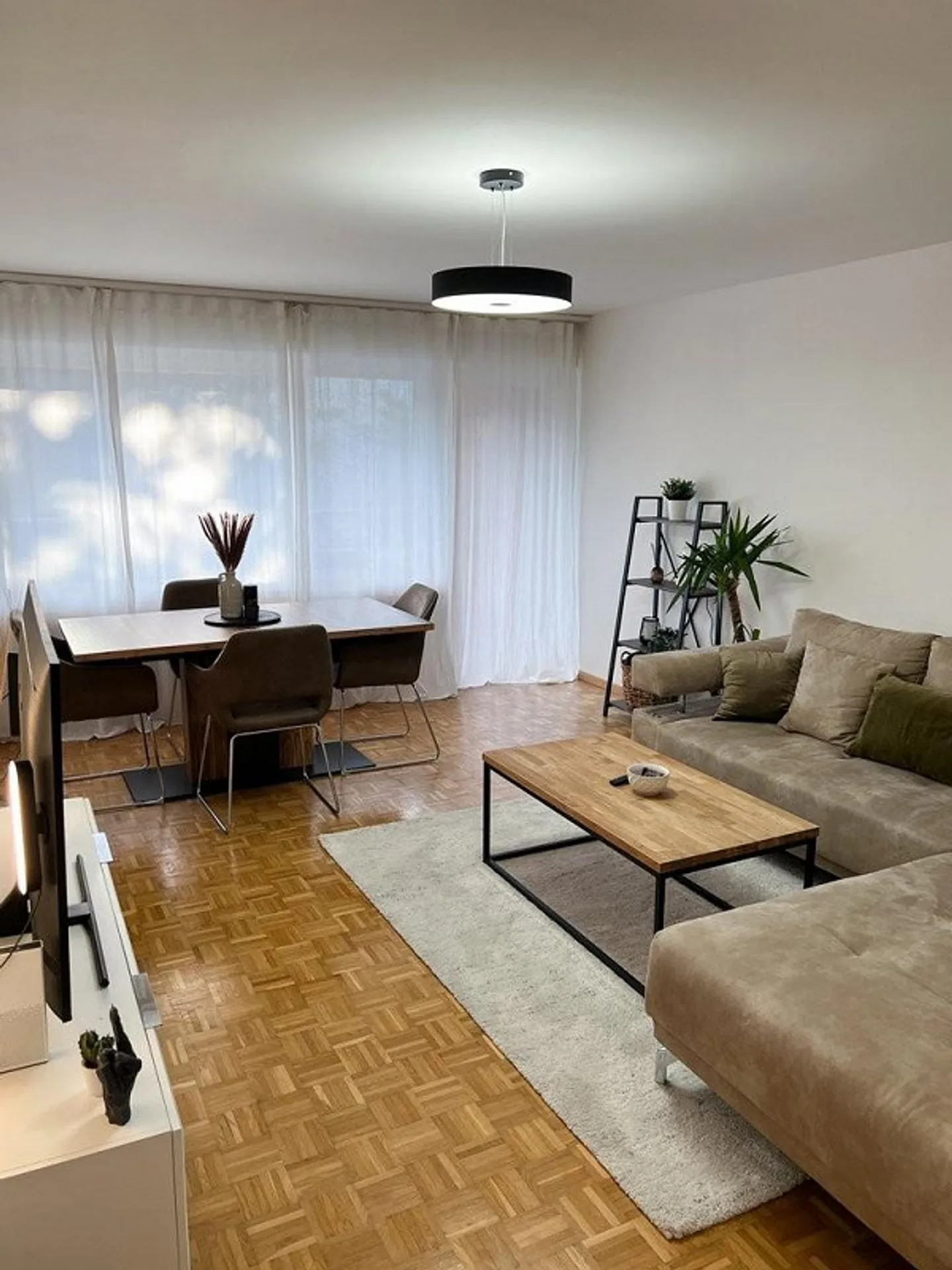 Komfortable Wohnung in Zürich - Foto 2 von 6