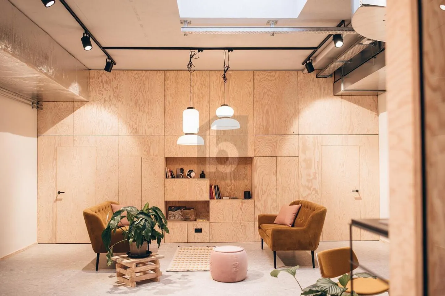 Möbliertes Privates Büro in Coworking Space - Foto 1 von 4