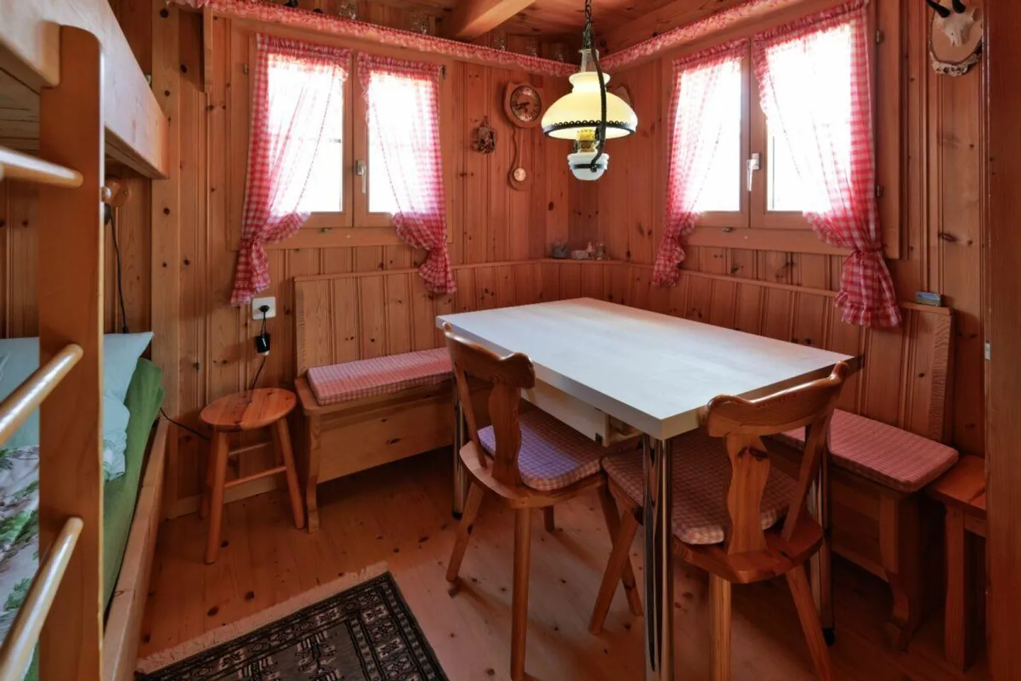 2 Maiensässe dans le Schams : Soleil, Détente et Vue Lointaine - Photo 9 sur 24