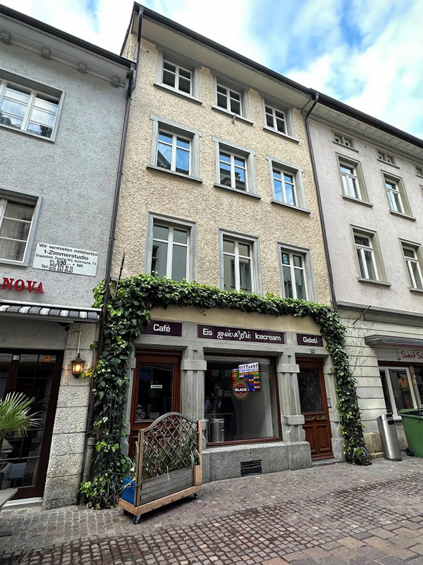 Charmant appartement de 2.5 pièces dans la vieille ville de Schaffhouse - Photo 1 sur 8