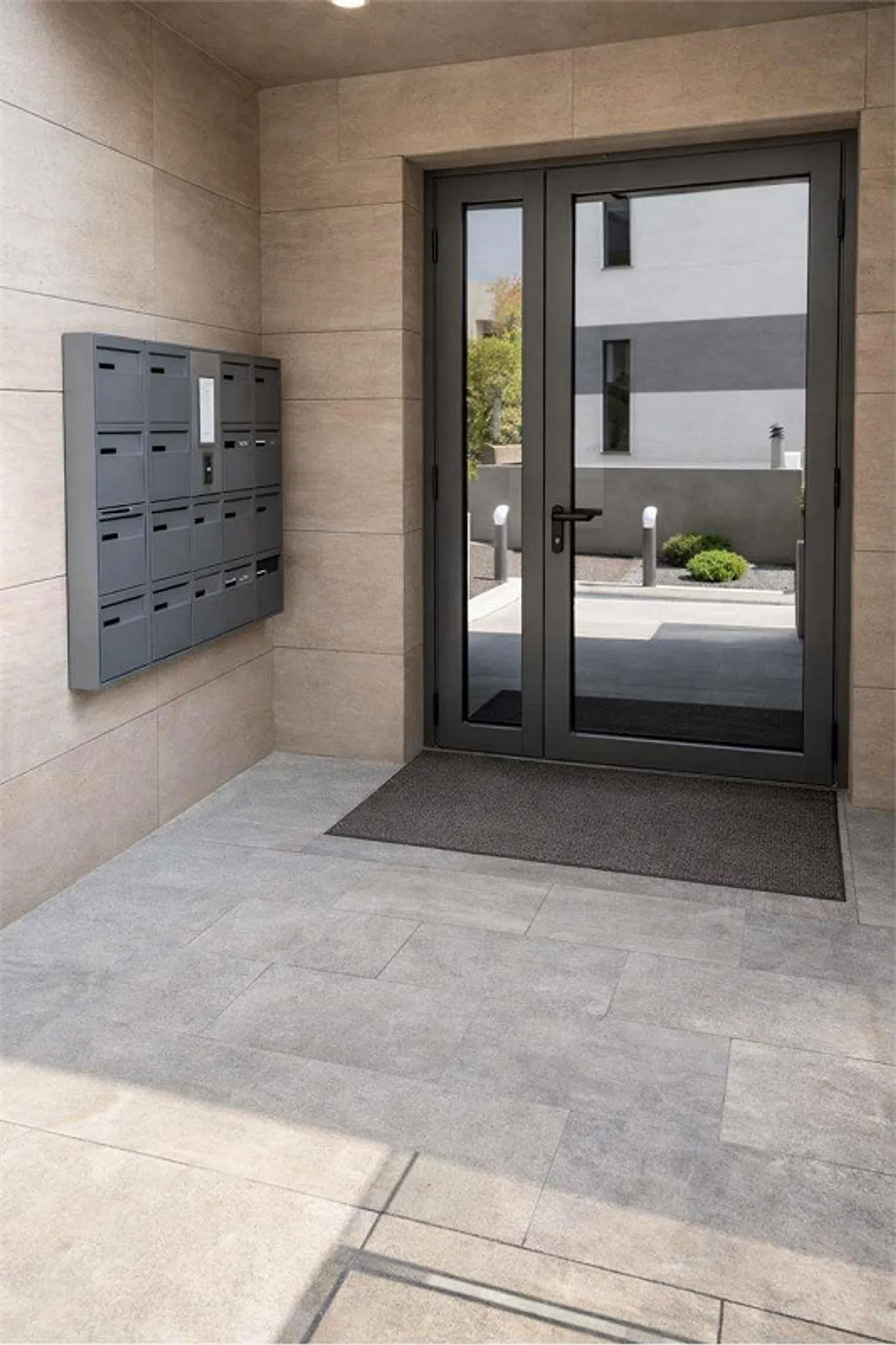 Bright 4.5-Room Apartment - Photo 6 of 13