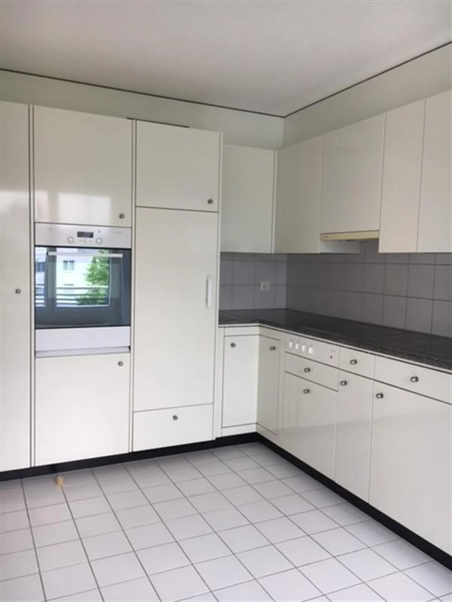 In una posizione tranquilla. - Foto 2 di 8