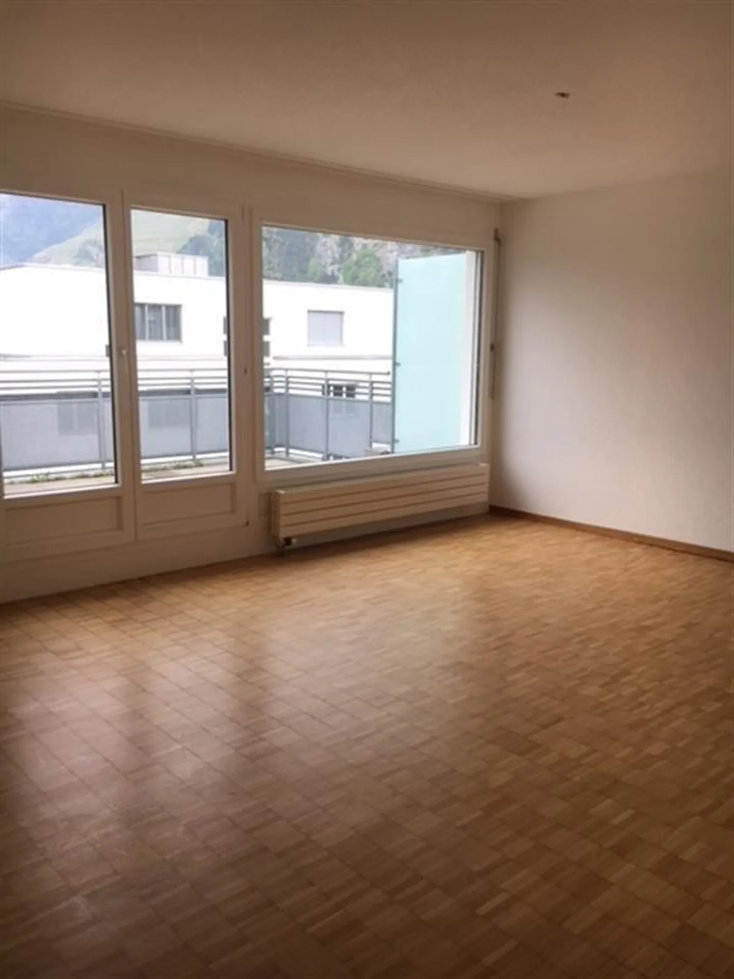 In una posizione tranquilla. - Foto 3 di 8