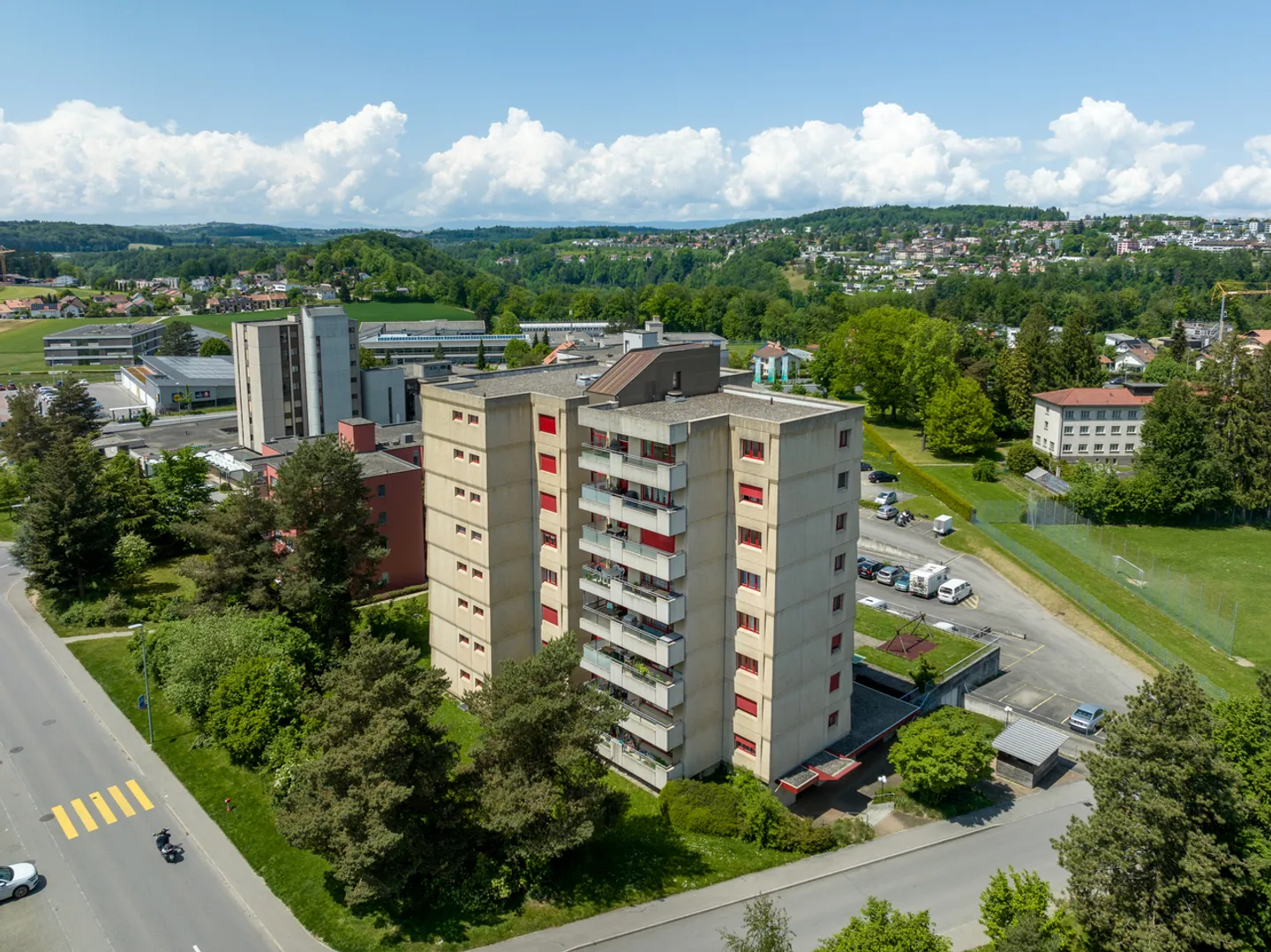 4.5 ROOM APARTMENT - Photo 1 of 2