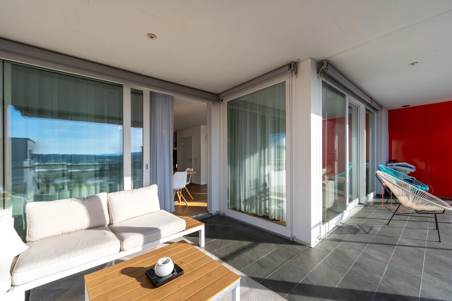 Spacious and Bright Family Apartment with a View - Photo 18 of 19