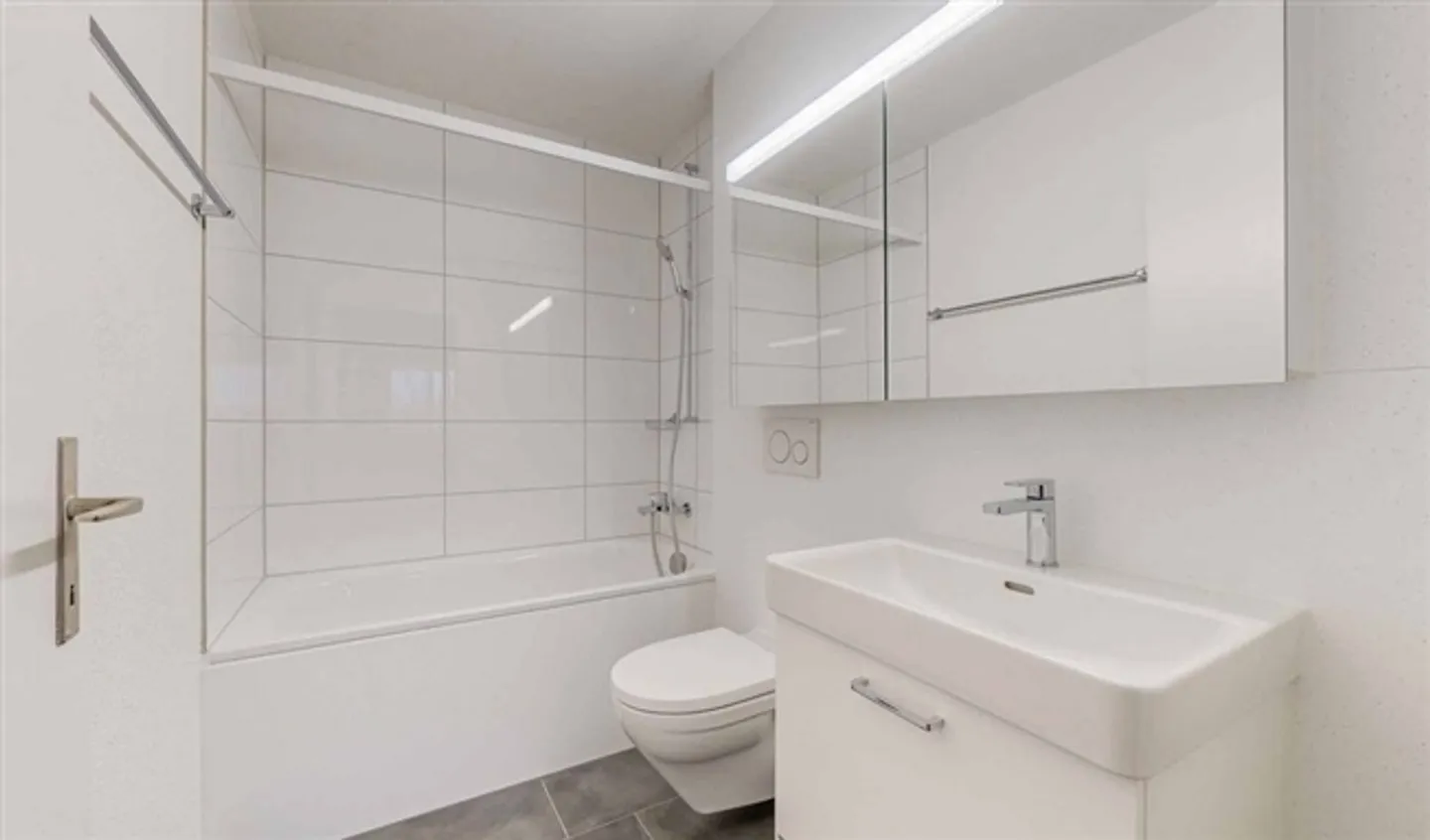 Neu sanierte Wohnung in Oberentfelden - Foto 6 von 9