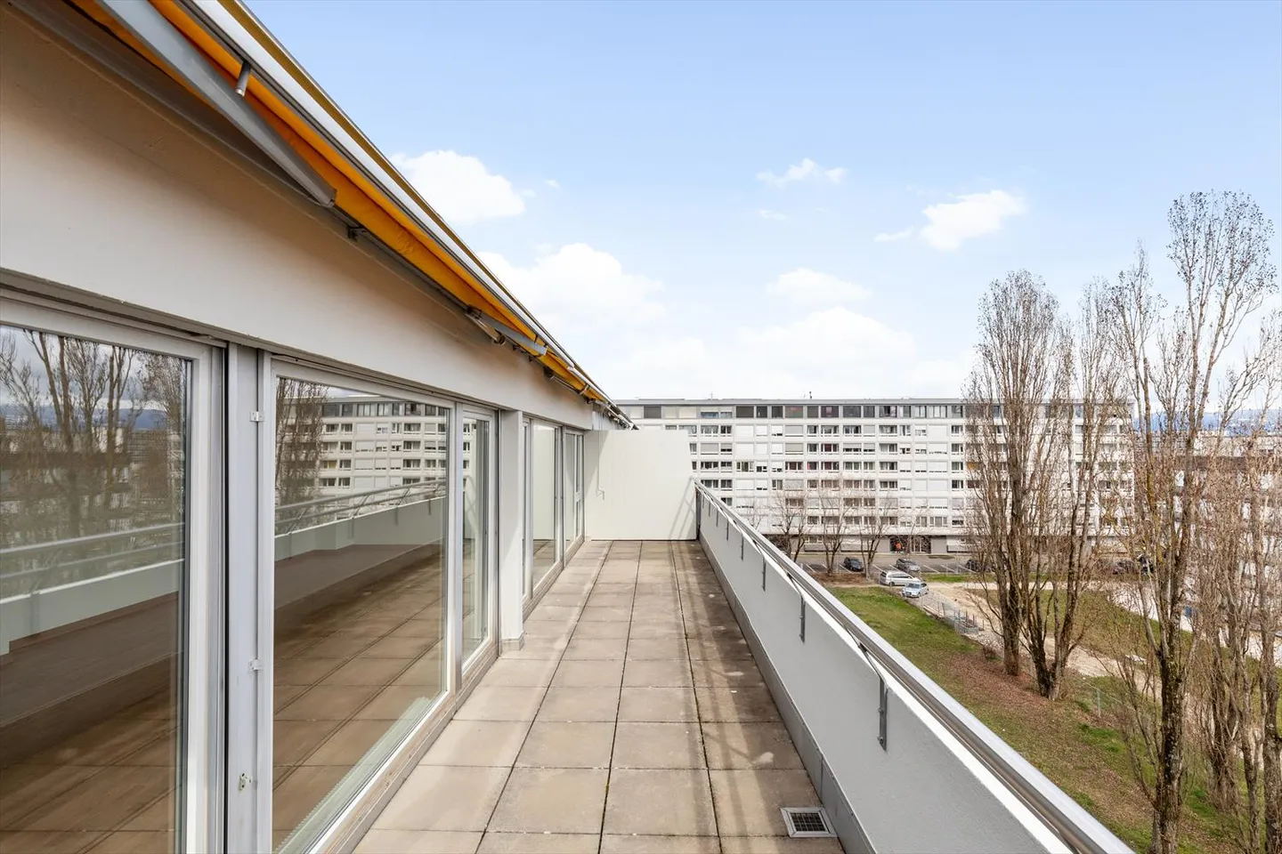 Take height in Meyrin - Fixed-term lease until 31.12.2028 - Photo 11 of 12