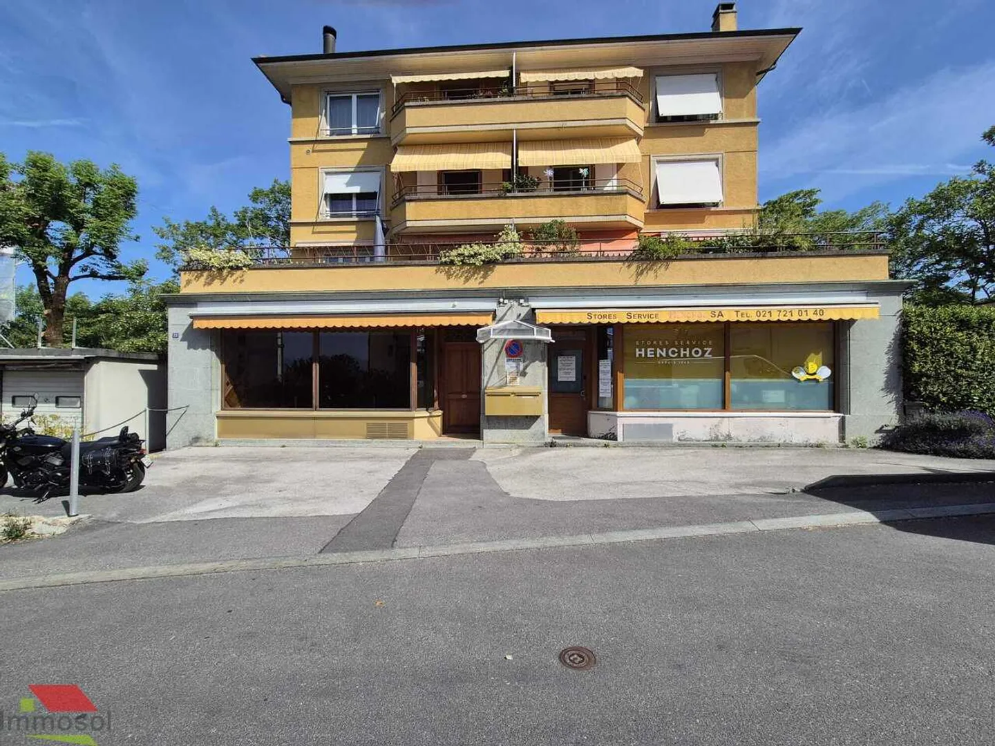 Rare for sale: 4 commercial lots - Pully (VD) - Photo 1 of 10