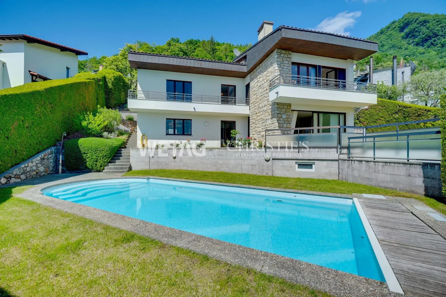 Lugano?Rovio: Villa con piscina e magnifica vista aperta sul lago di Lugano in vendita, ideale anche come seconda casa - Foto 1 di 13