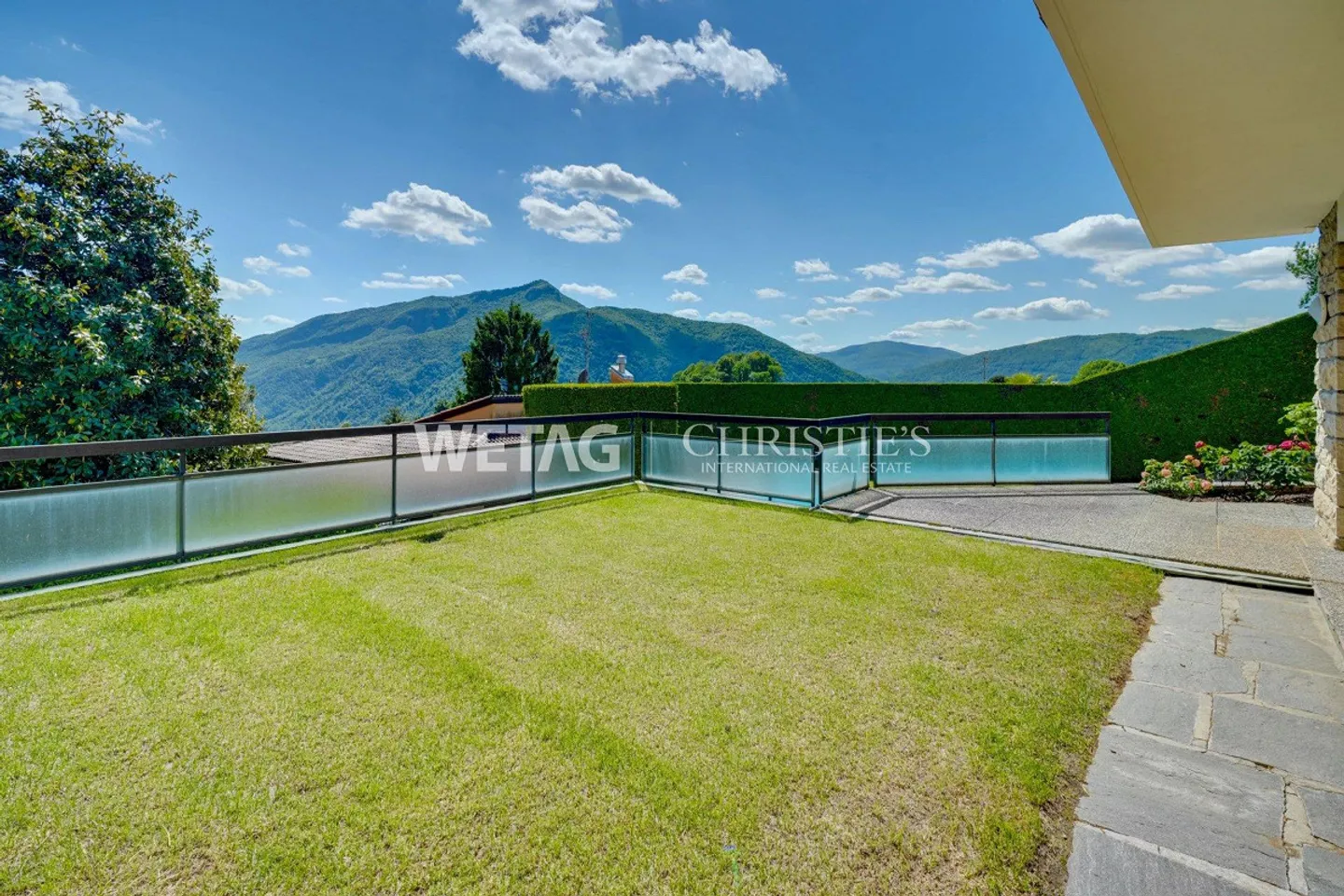Lugano?Rovio: Villa con piscina e magnifica vista aperta sul lago di Lugano in vendita, ideale anche come seconda casa - Foto 11 di 13