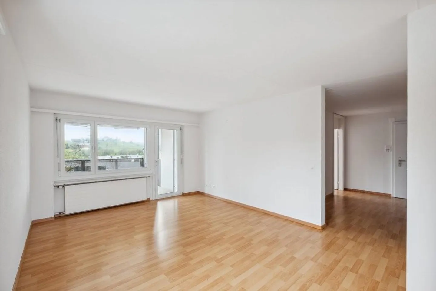 Appartamento moderno in una posizione tranquilla a Samstagern - Foto 2 di 6