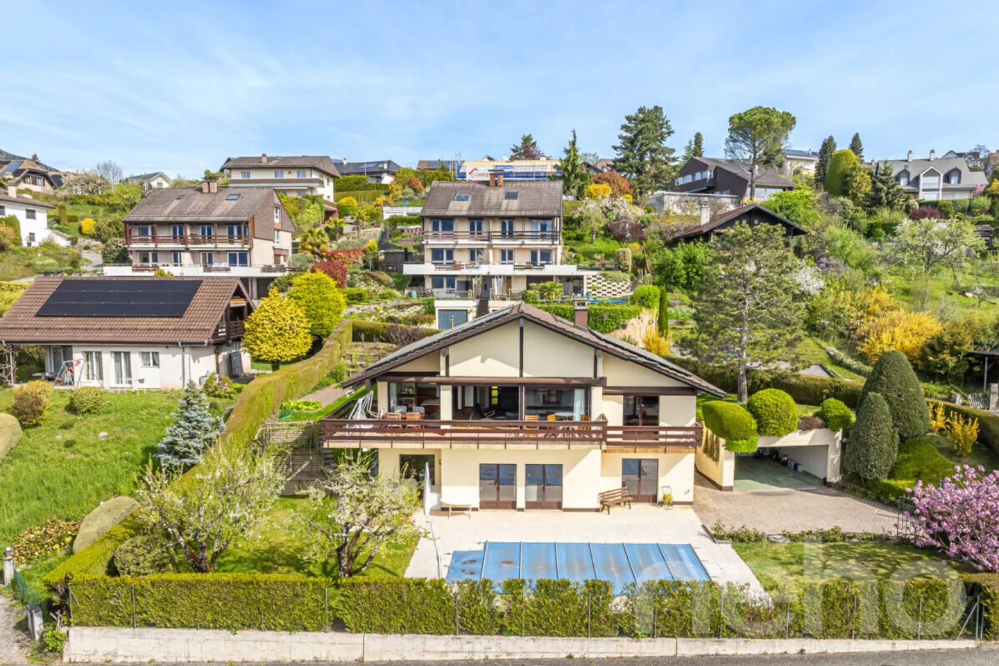 Villa exclusive avec piscine - Photo 12 sur 12