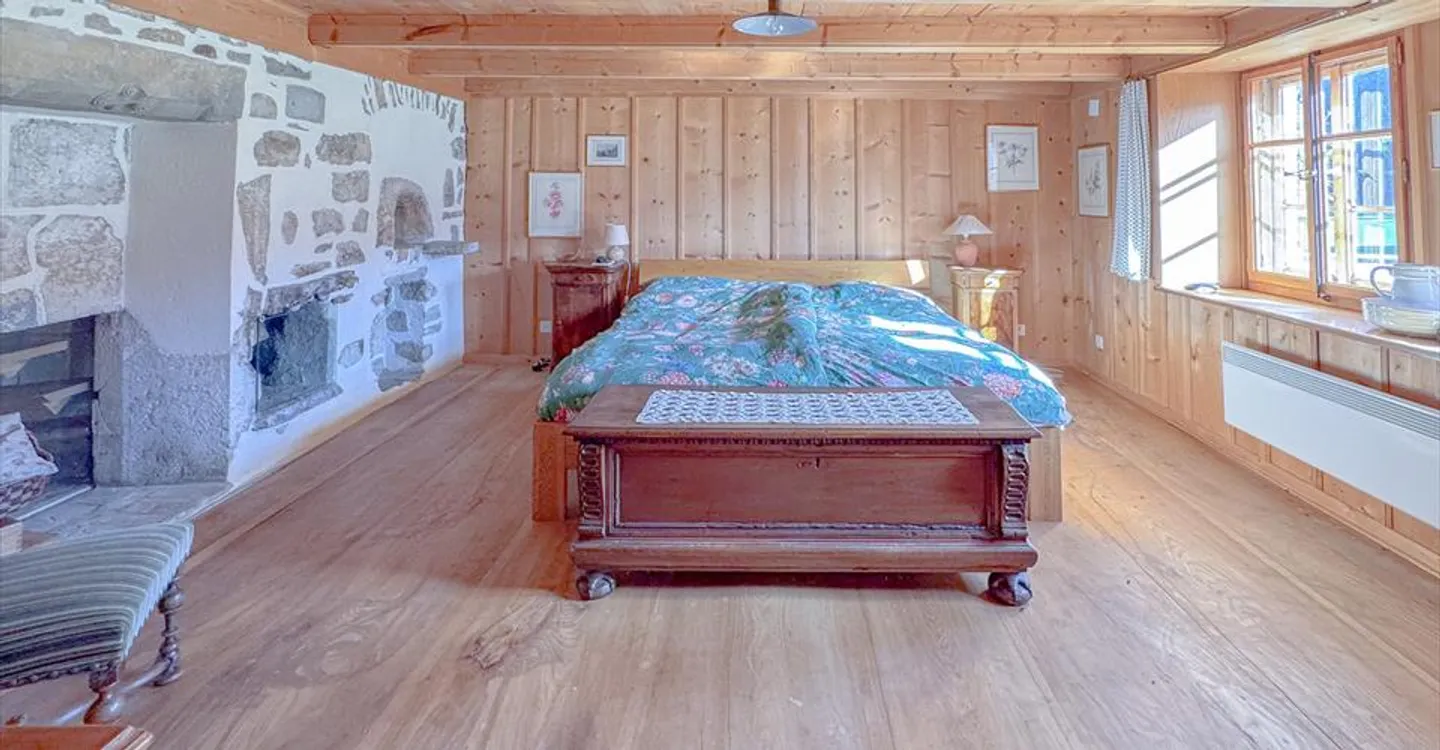 Wunderschön renoviertes neuchâteloises Reihenhaus mit 6,5 Zimmern - Foto 11 von 12
