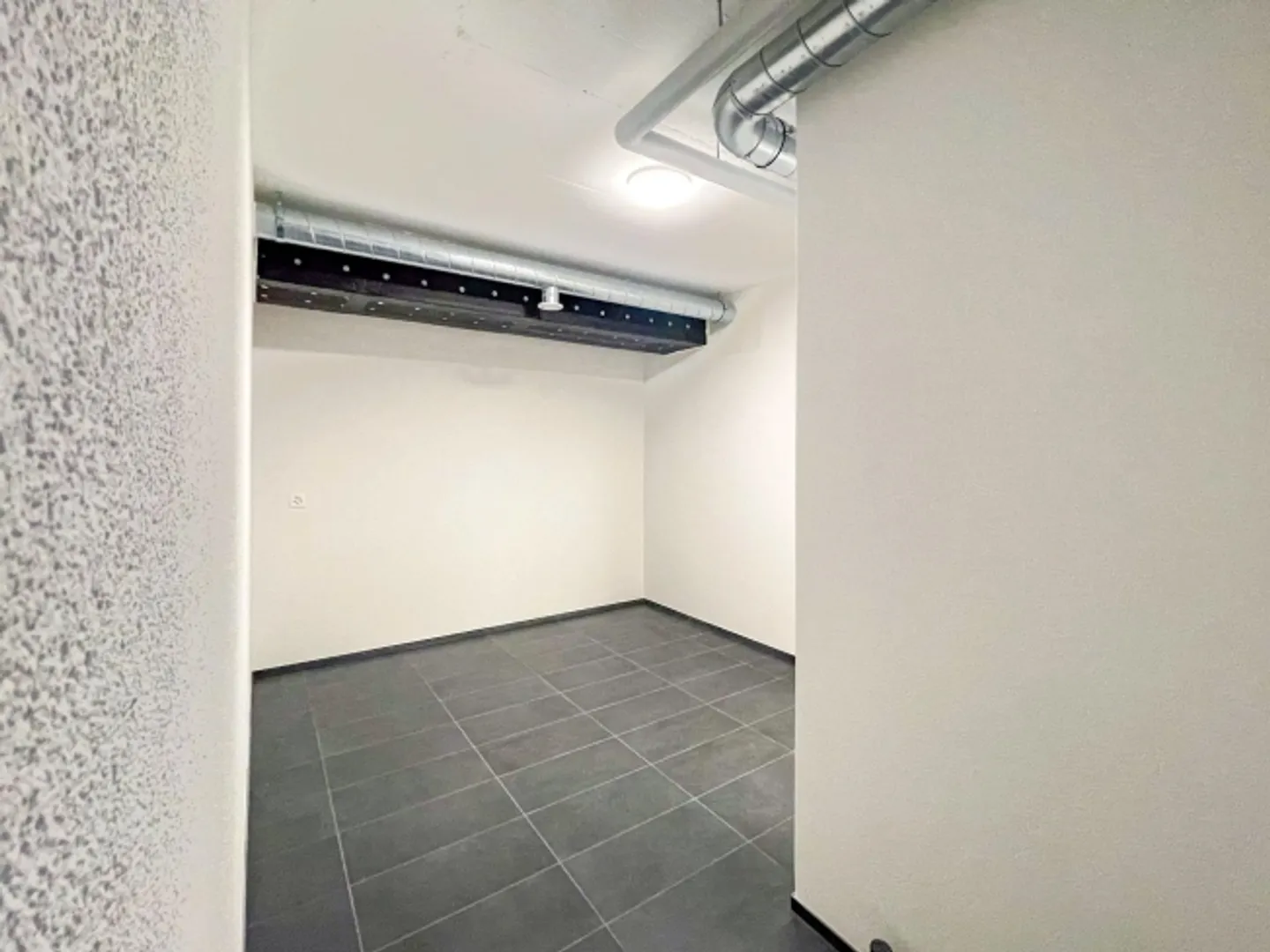 11m² Storage Room / Disporaum in Zug - Photo 5 of 8