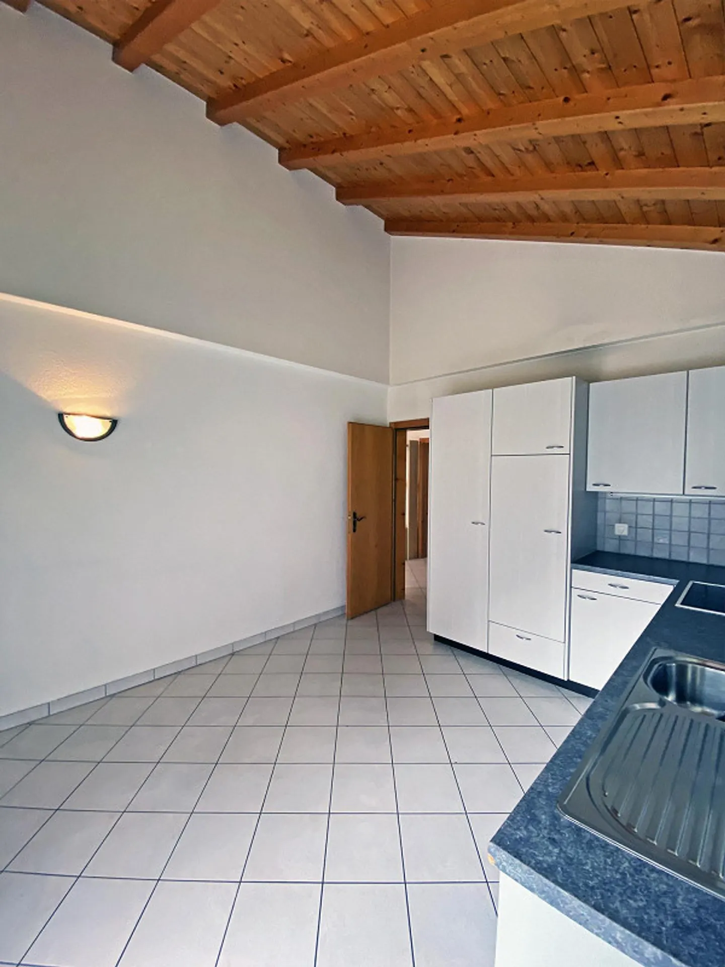 Charmante appartement de 3,5 pièces avec vue sur le Breithorn - Photo 7 sur 16