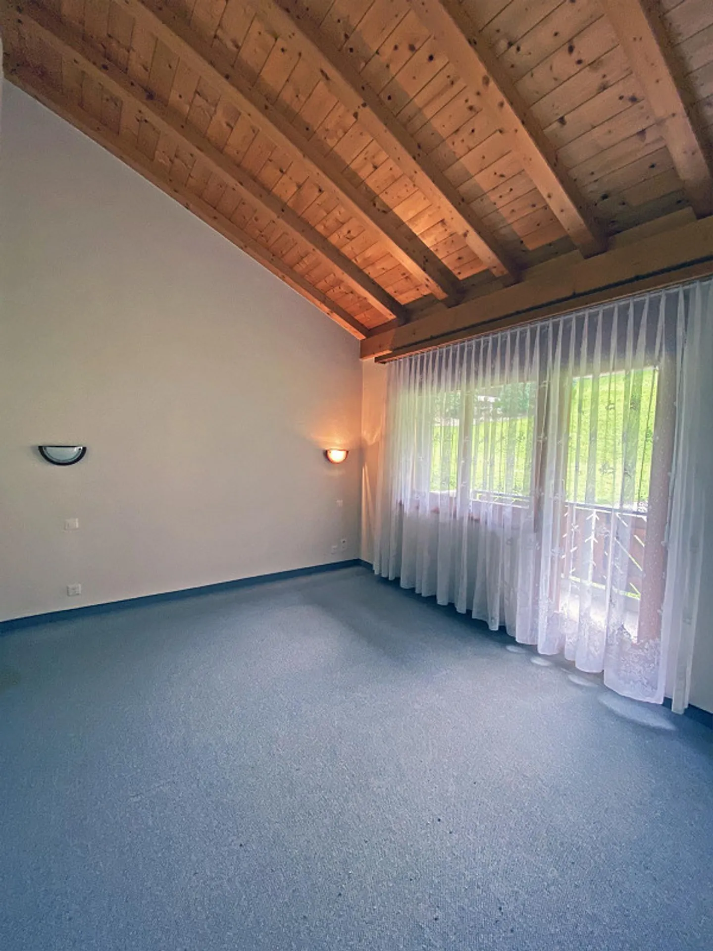 Charmante appartement de 3,5 pièces avec vue sur le Breithorn - Photo 11 sur 16