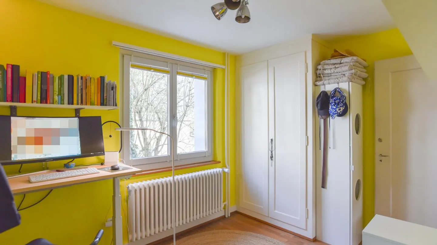 Detached, affordable with Aare view - Photo 9 of 14