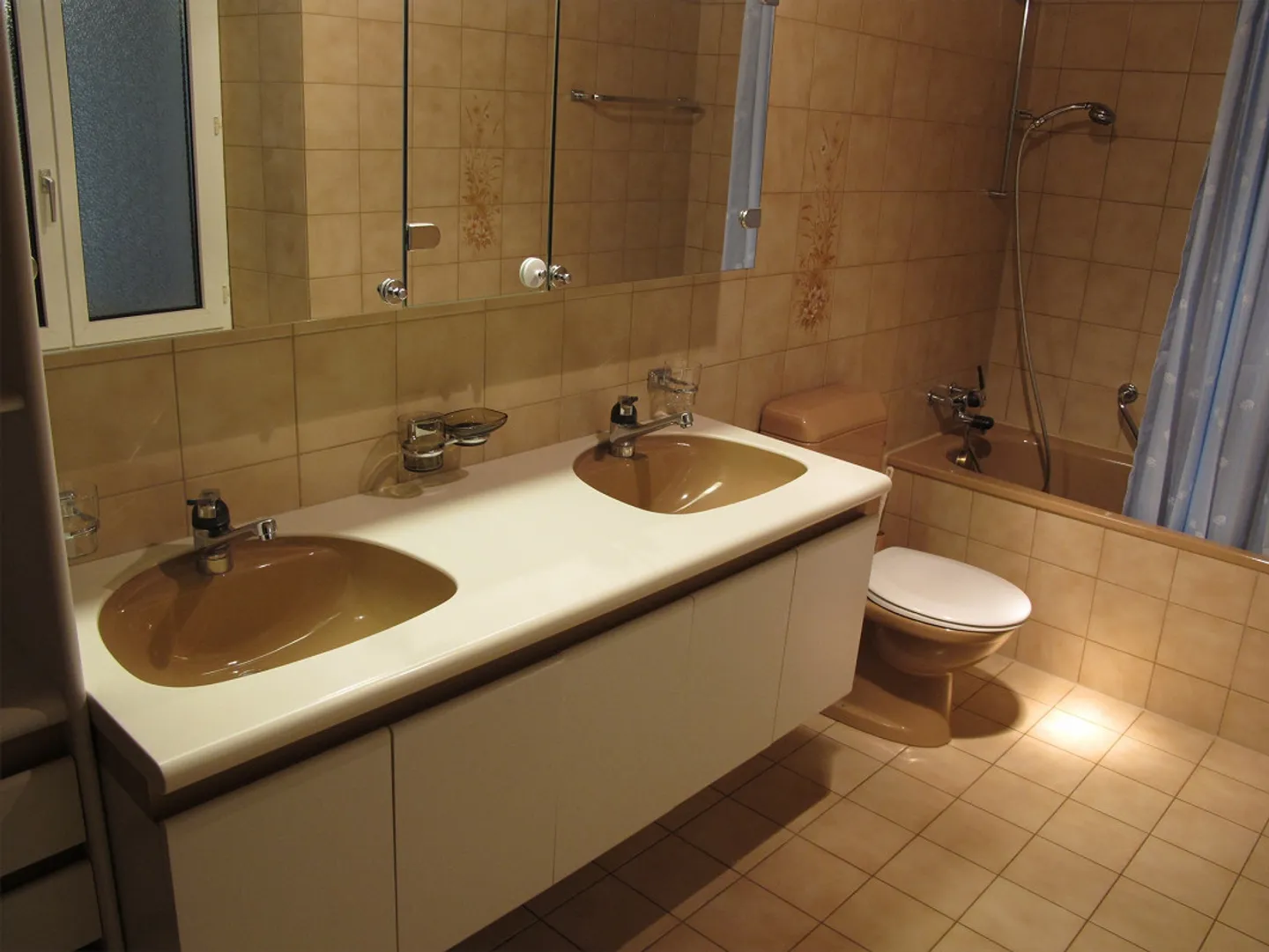 4 1/2-Zimmer Wohnung mit Wintergarten - Foto 8 von 14