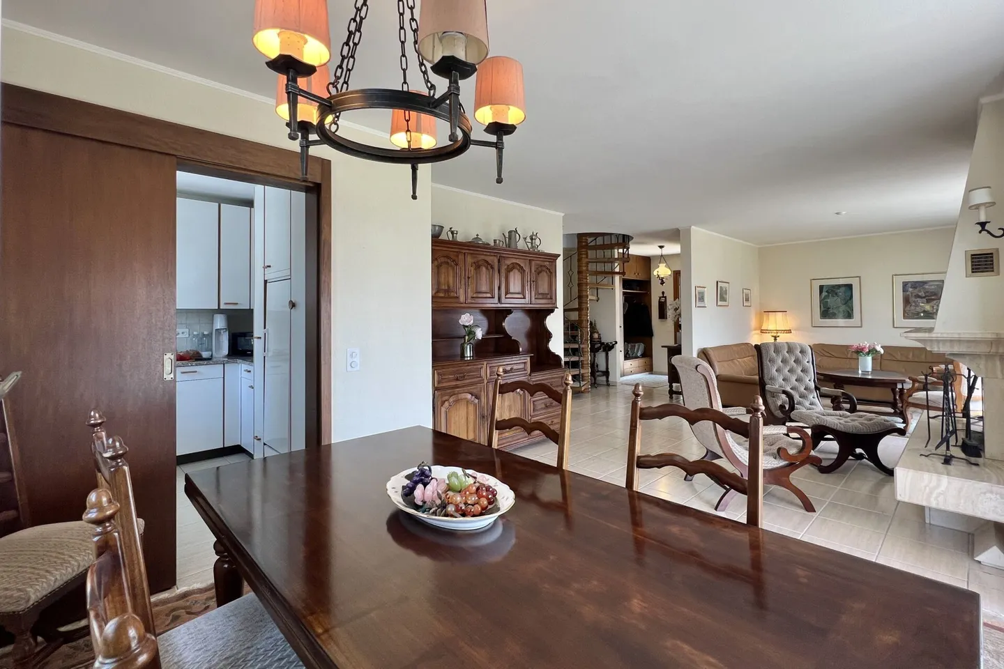 Charmantes Einfamilienhaus mit Studio - Foto 8 von 49