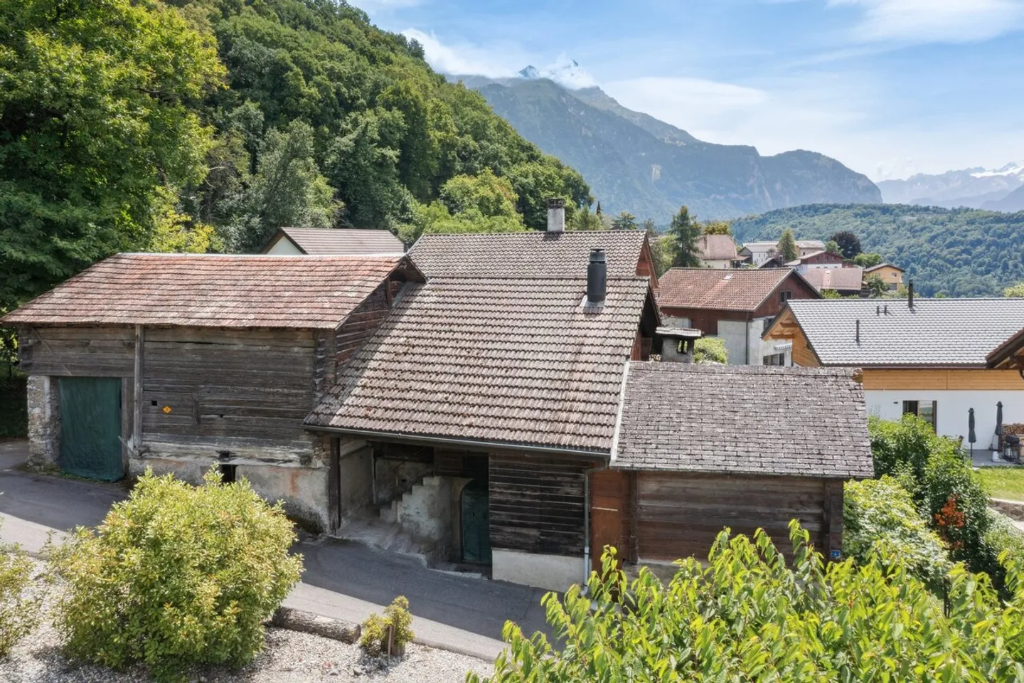 Dorfhaus mit 6 Zimmern in Ollon VD - Foto 19 von 22