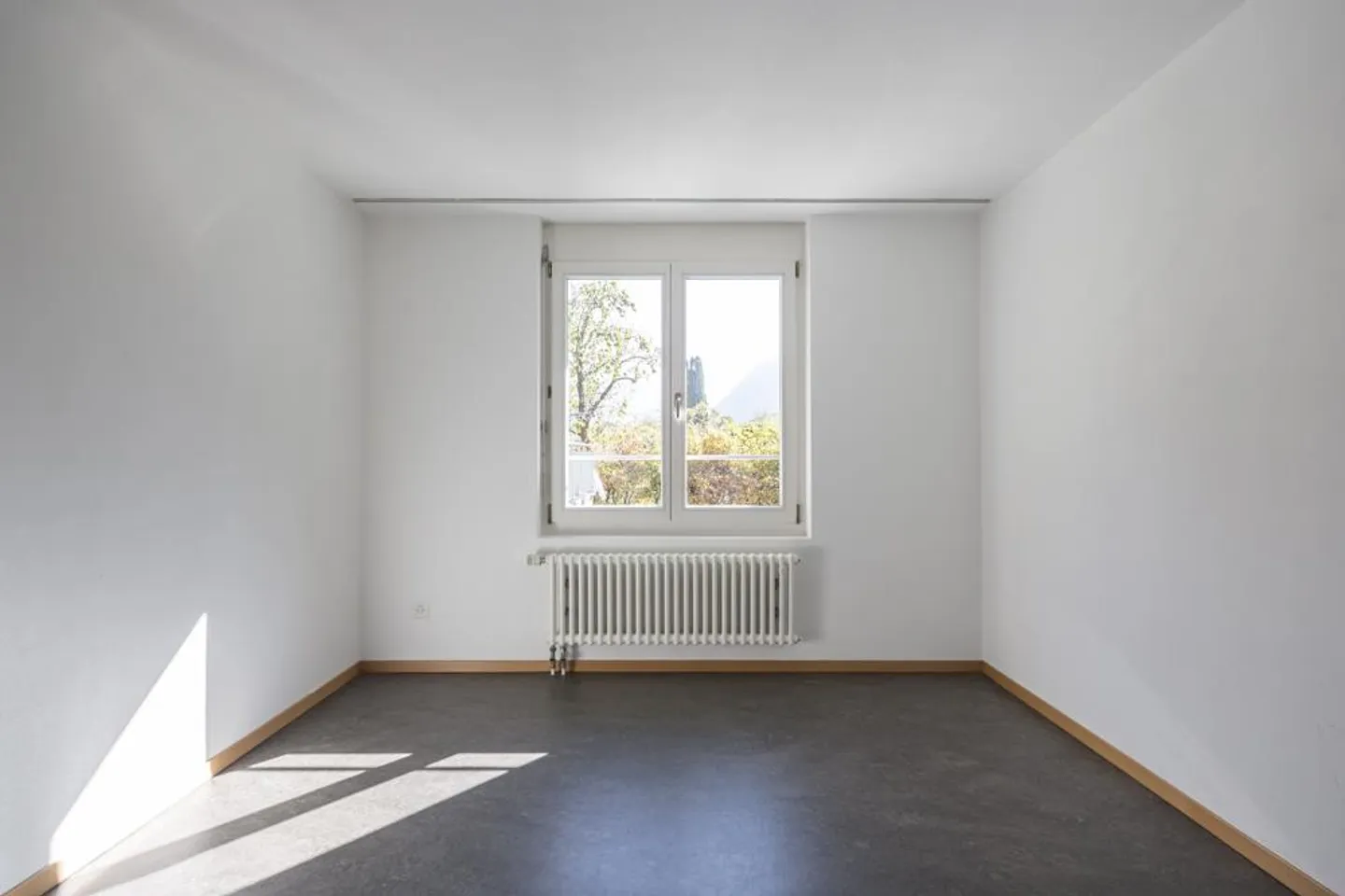 Beautiful 6.5-room maisonette apartment - Photo 4 of 13