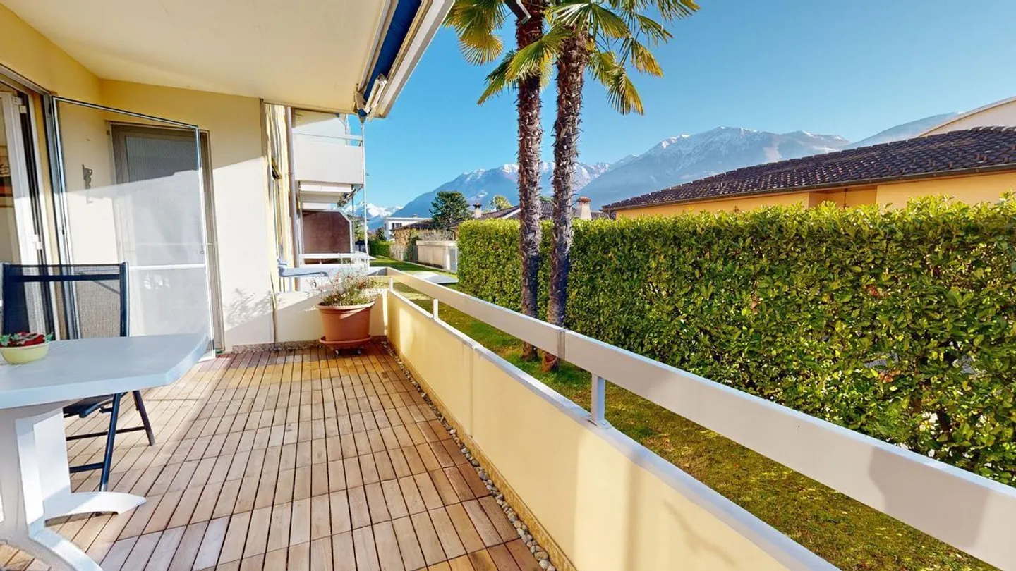 Residenza secondaria - Paradiso soleggiato con piscina ad Ascona - Foto 3 di 8