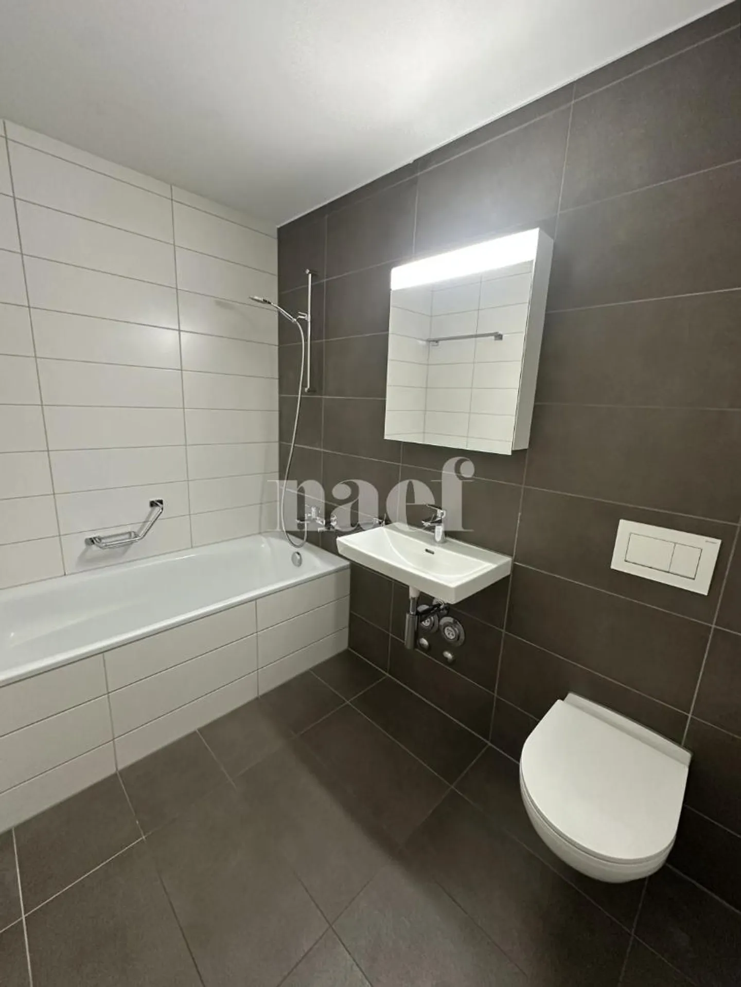 Modernes 3,5-Zimmer-Apartment - Foto 5 von 6