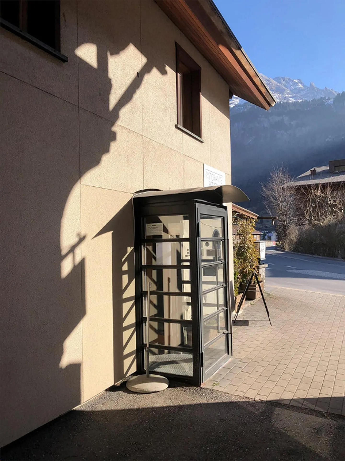 Wohnung mit Restaurant in Meiringen - Foto 3 von 13