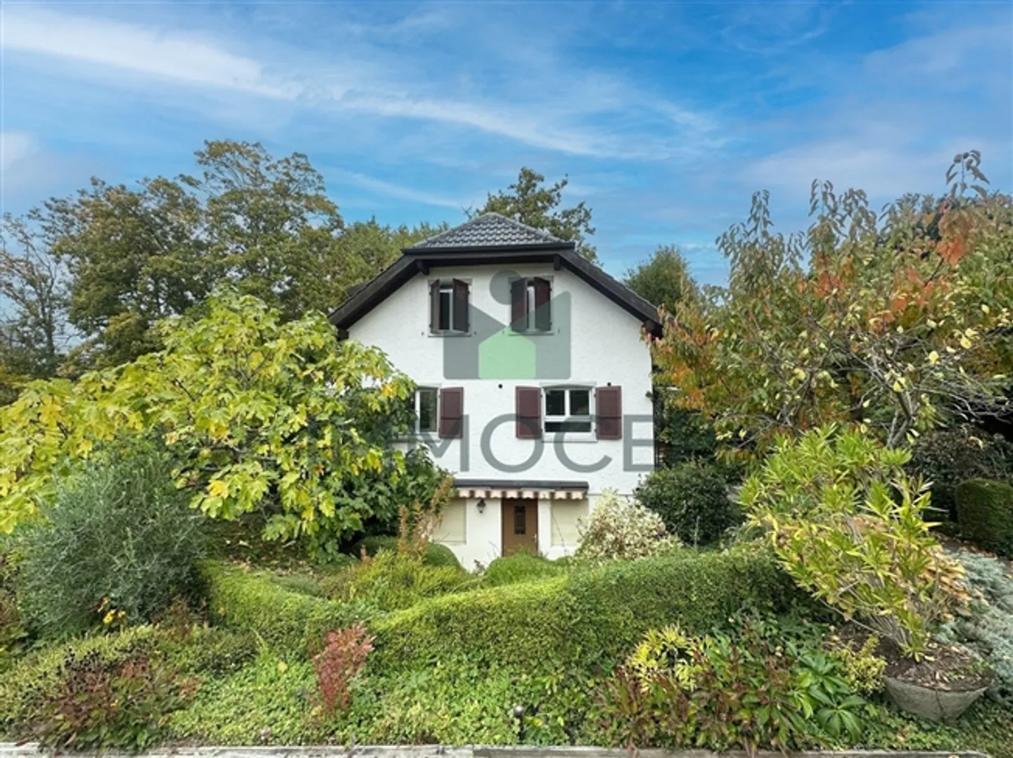 Rare detached villa of 200 m2 living space on a plot of 920 m2 - Photo 2 of 9