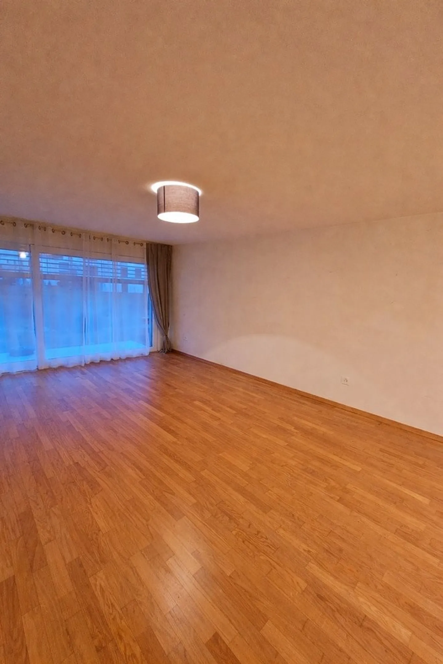 Appartement Charmant dans un Endroit Calme - Photo 1 sur 4