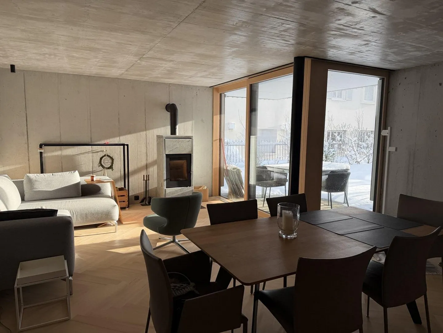 Quiet 3.5 Room Garden Apartment in the Center of Schwyz - Photo 2 of 8