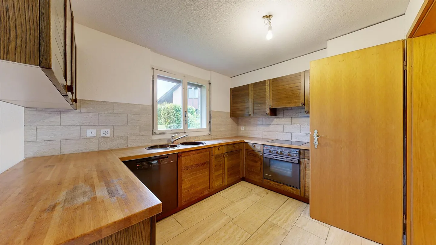 Detached 5.5-room single-family house in Volketswil - Photo 5 of 11