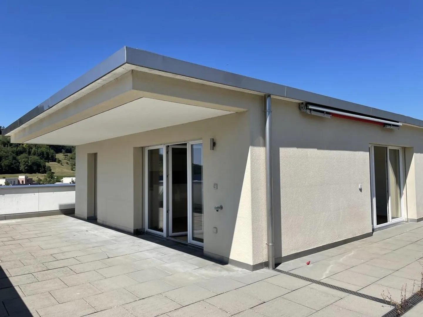 Appartamento 4.5 stanze a Pfungen - Foto 3 di 13