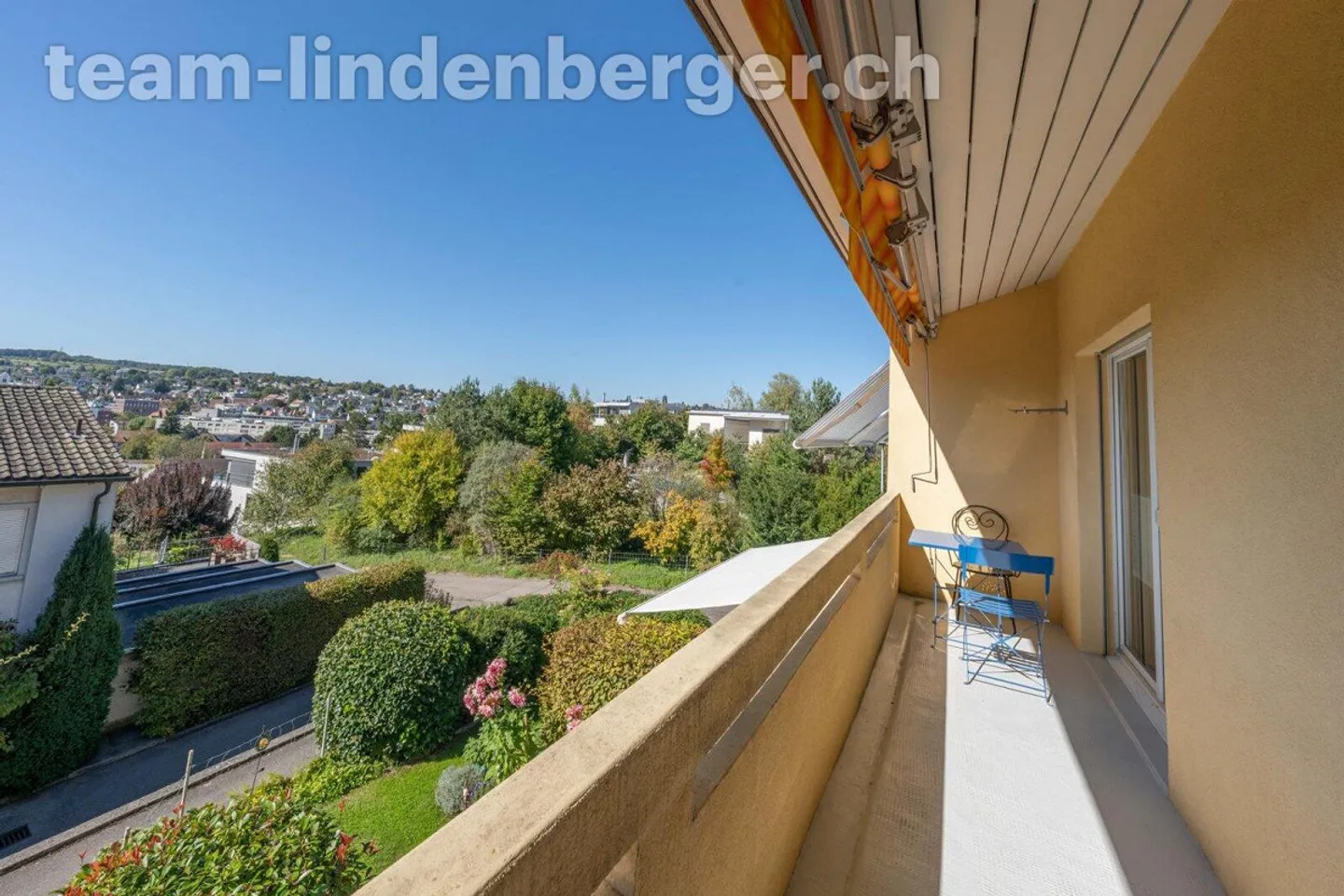 Family idyll - Charming 4½ room single-family house with garden - Photo 7 of 13