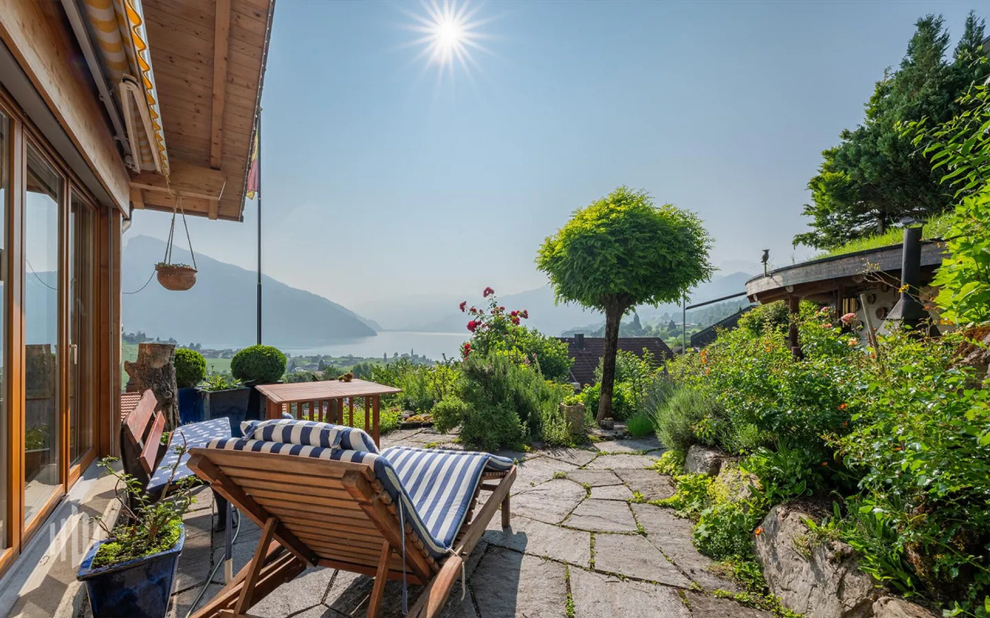 ImmoWyss - La tua casa con vista sulle montagne e sul lago per le persone di cuore - Foto 2 di 13