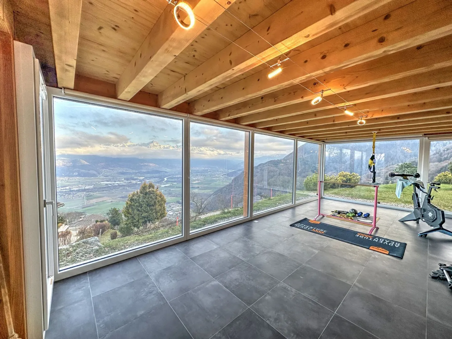 Chalet contemporain avec jardin - Photo 4 sur 15
